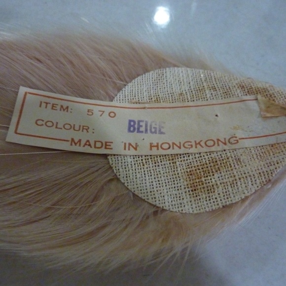 HONG KONG Vintage FEATHER BIRDS  BEIGE  LOT OF 6  For Crafting Etc - Picture 2 of 6